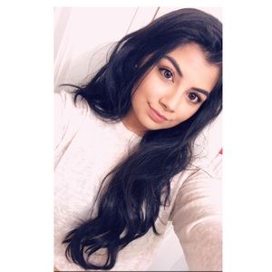 Meet your Posher, Jasmine